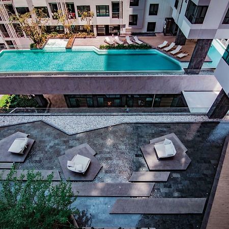 The Base Central Pattaya By Pattaya Holiday Экстерьер фото