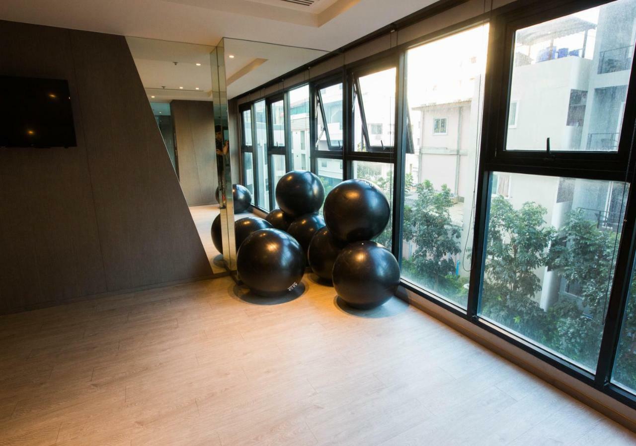 The Base Central Pattaya By Pattaya Holiday Экстерьер фото