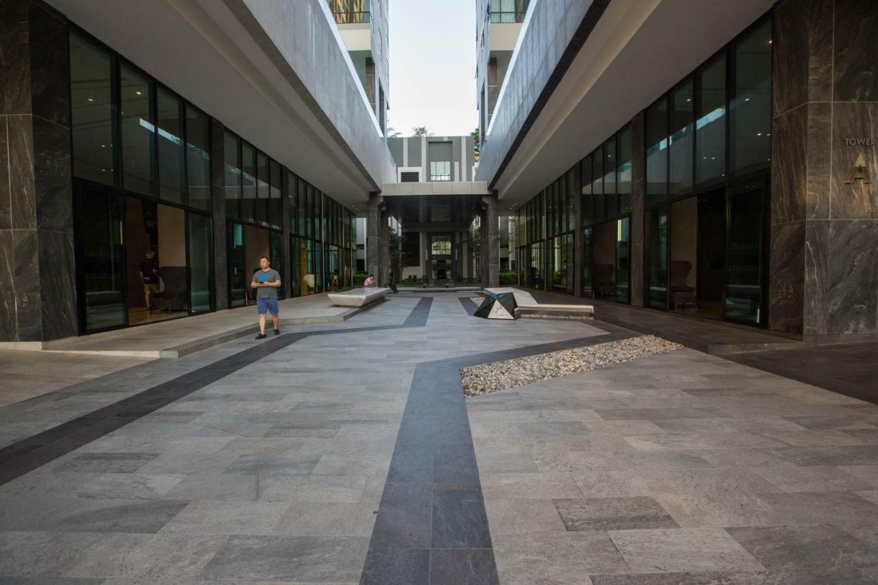 The Base Central Pattaya By Pattaya Holiday Экстерьер фото