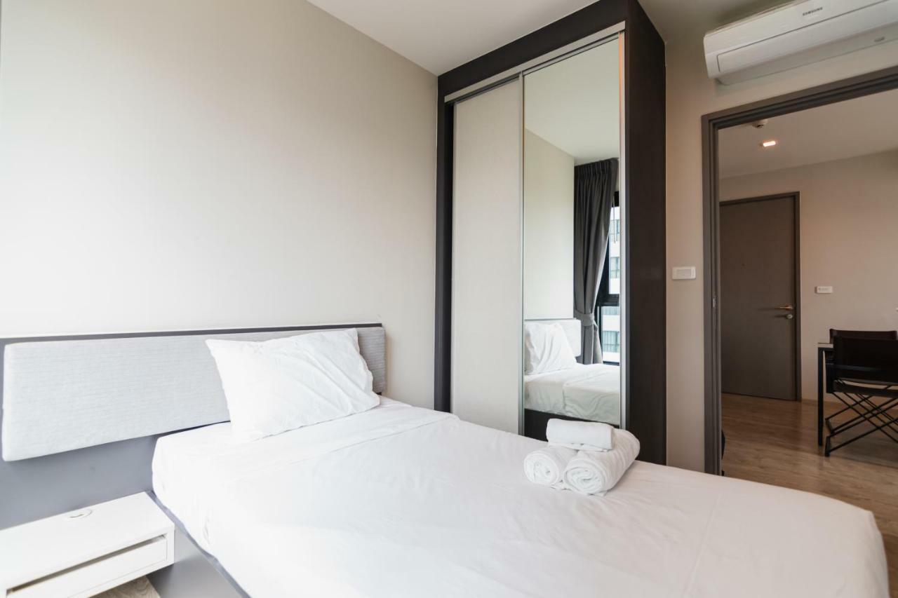 The Base Central Pattaya By Pattaya Holiday Экстерьер фото
